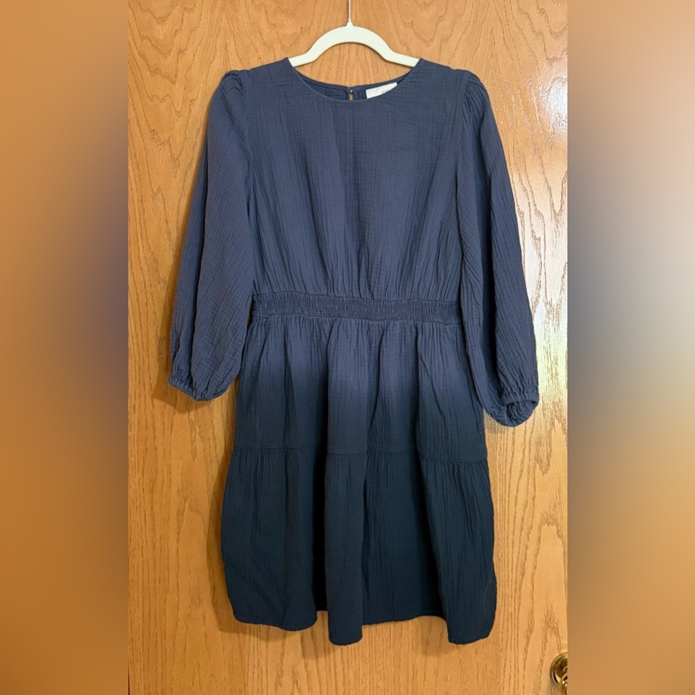 Universal Threads brand gray two toned dress, size medium.